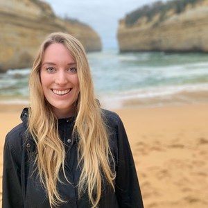 Meet your Posher, Alyssa